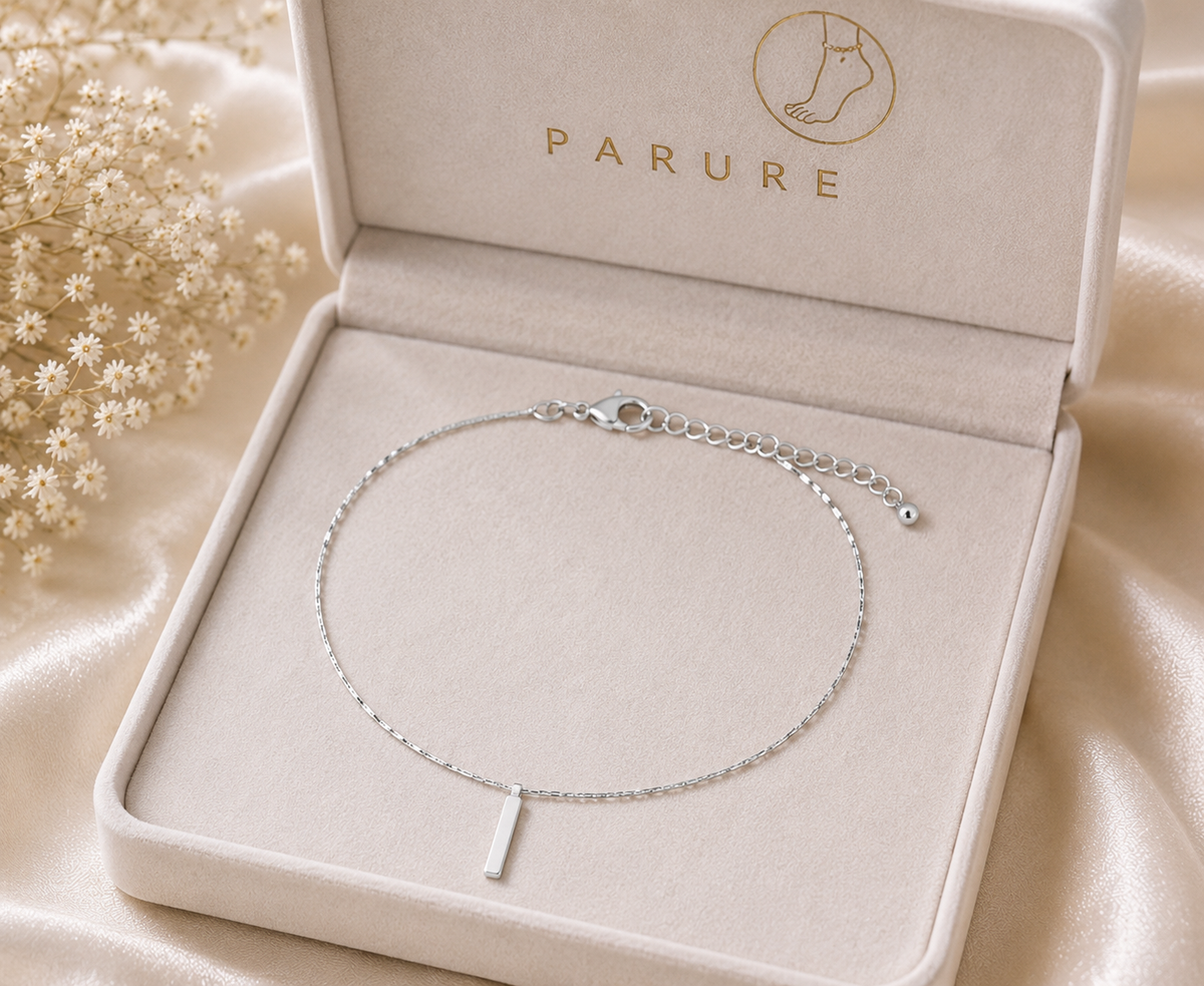 Elegant Silver Bar Charm Anklet