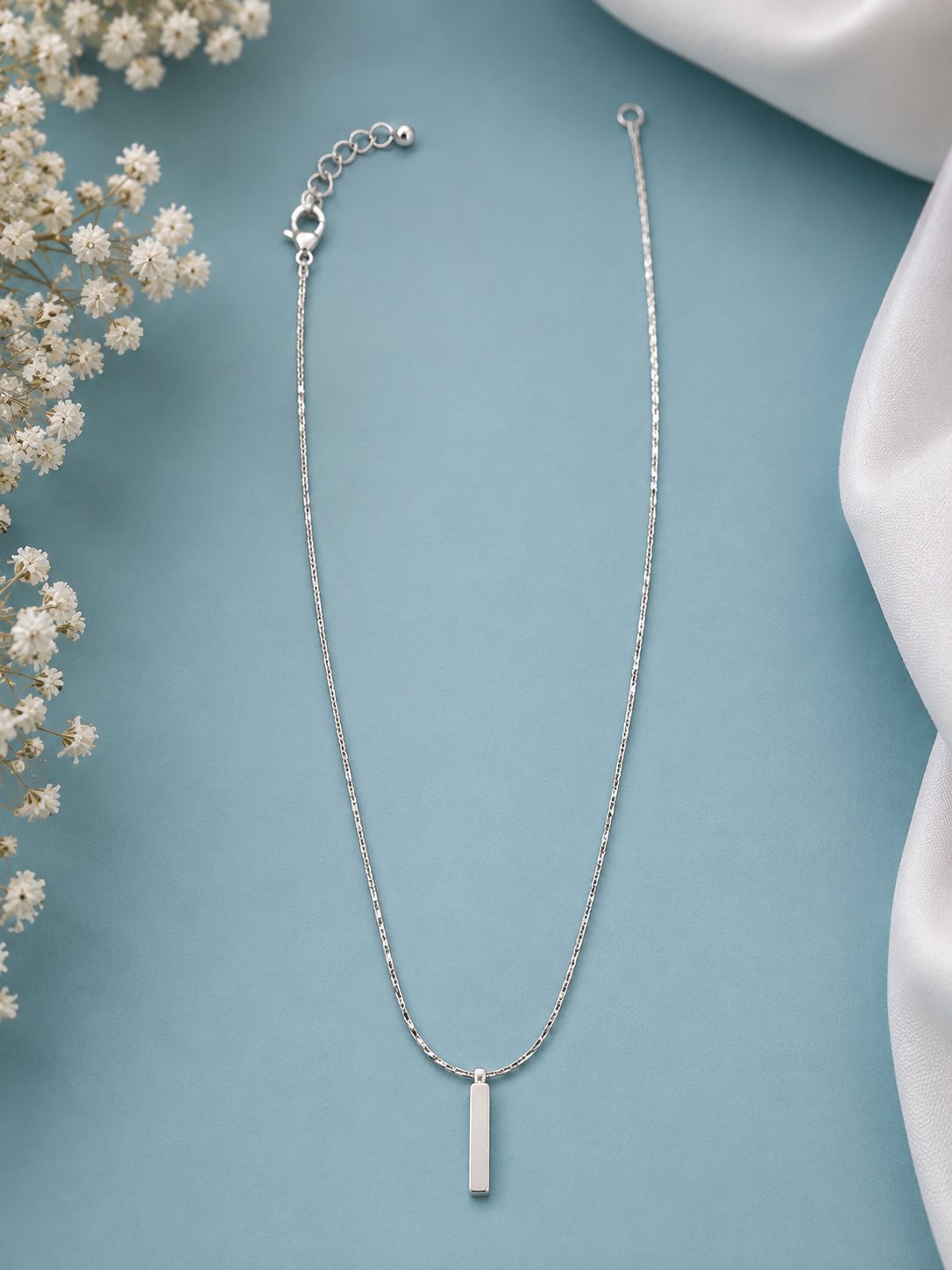 Elegant Silver Bar Charm Anklet