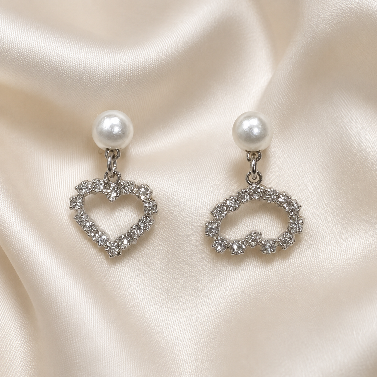 Mismatched Pearl Heart Lip Earrings