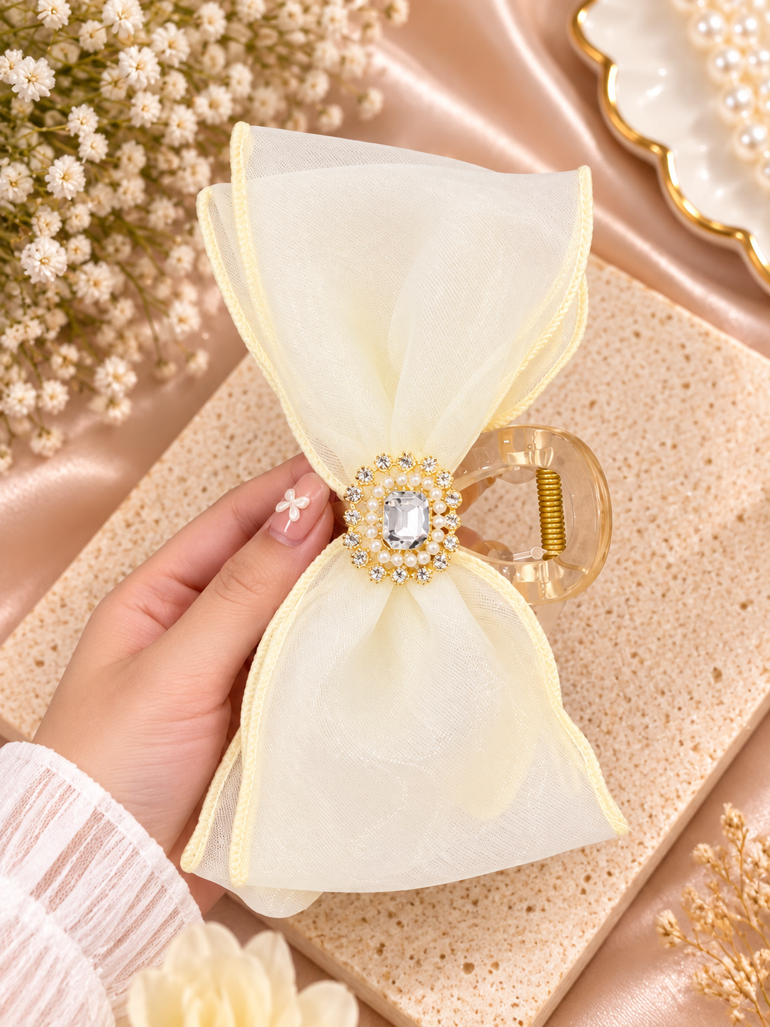 Ivory Pearl Crystal Bow Hair Clutcher