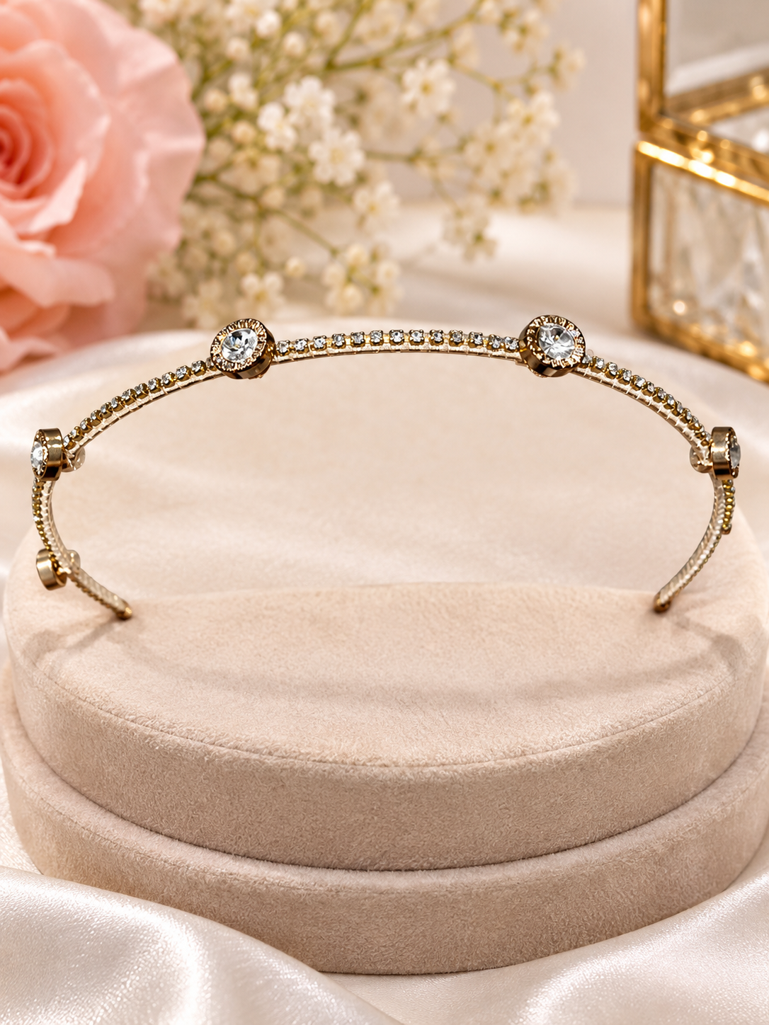 Gold Tone Rhinestone Hair Band