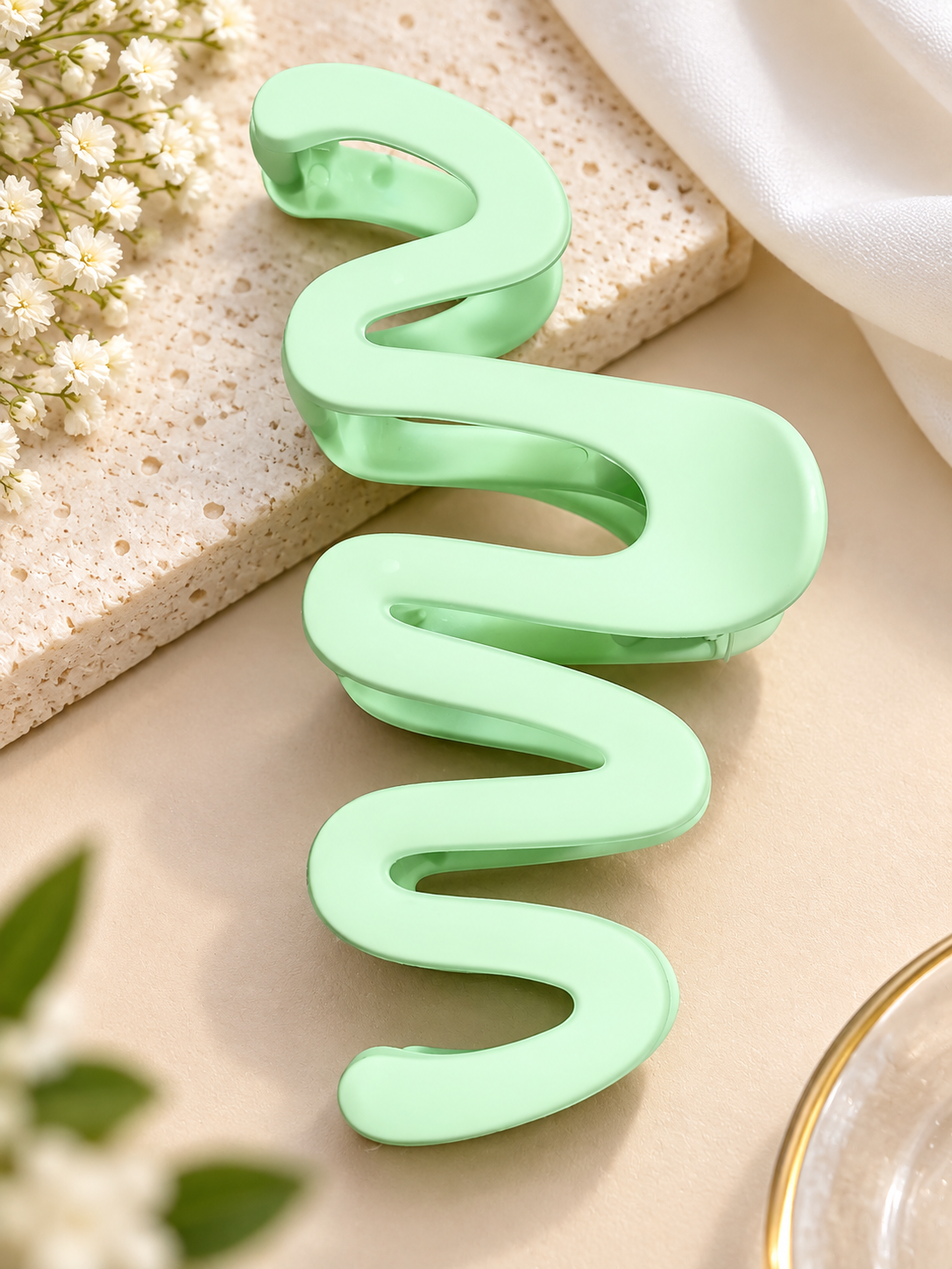 Green Wave Hair Clutcher