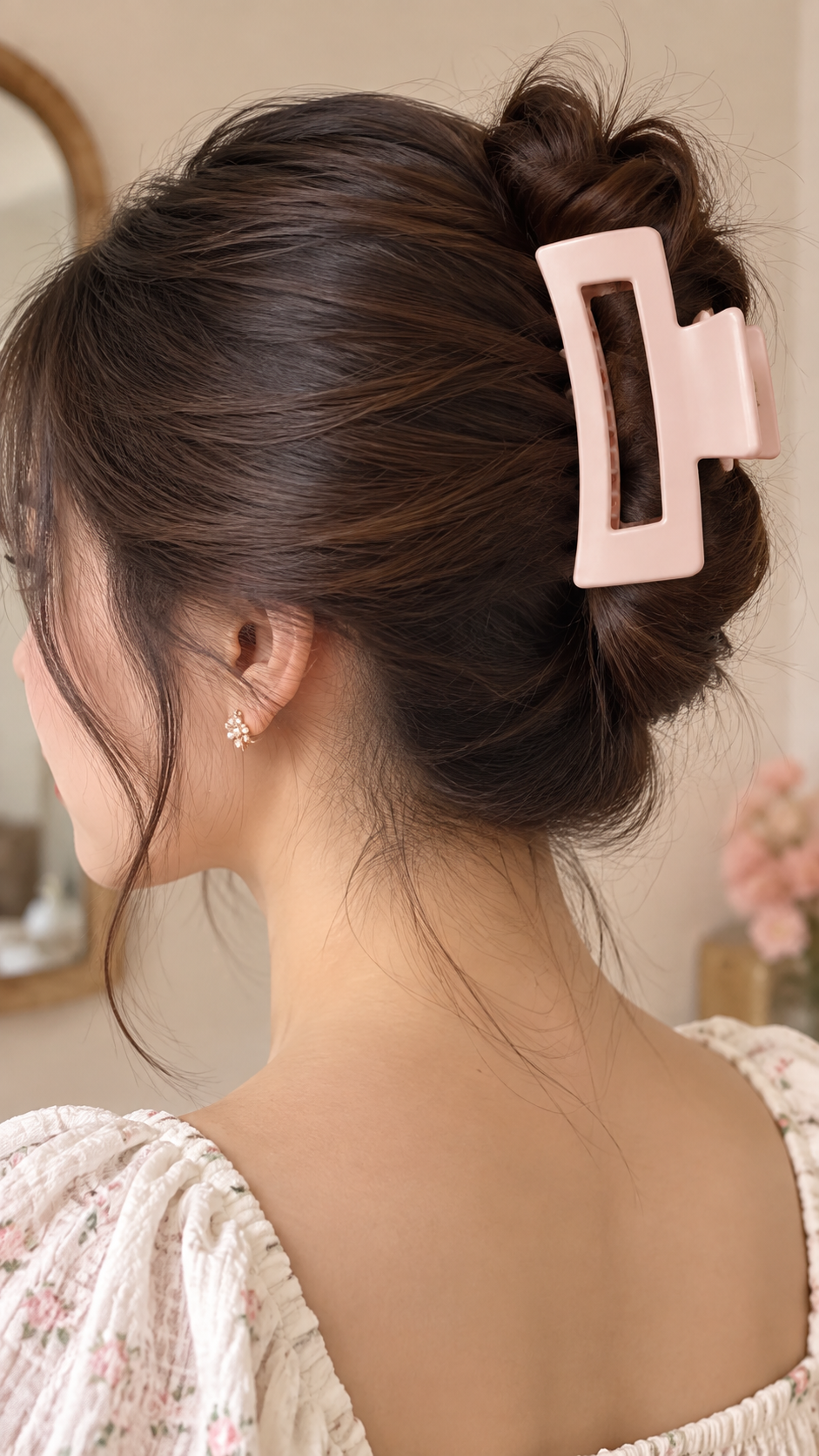 Baby Pink Hair Claw Clip
