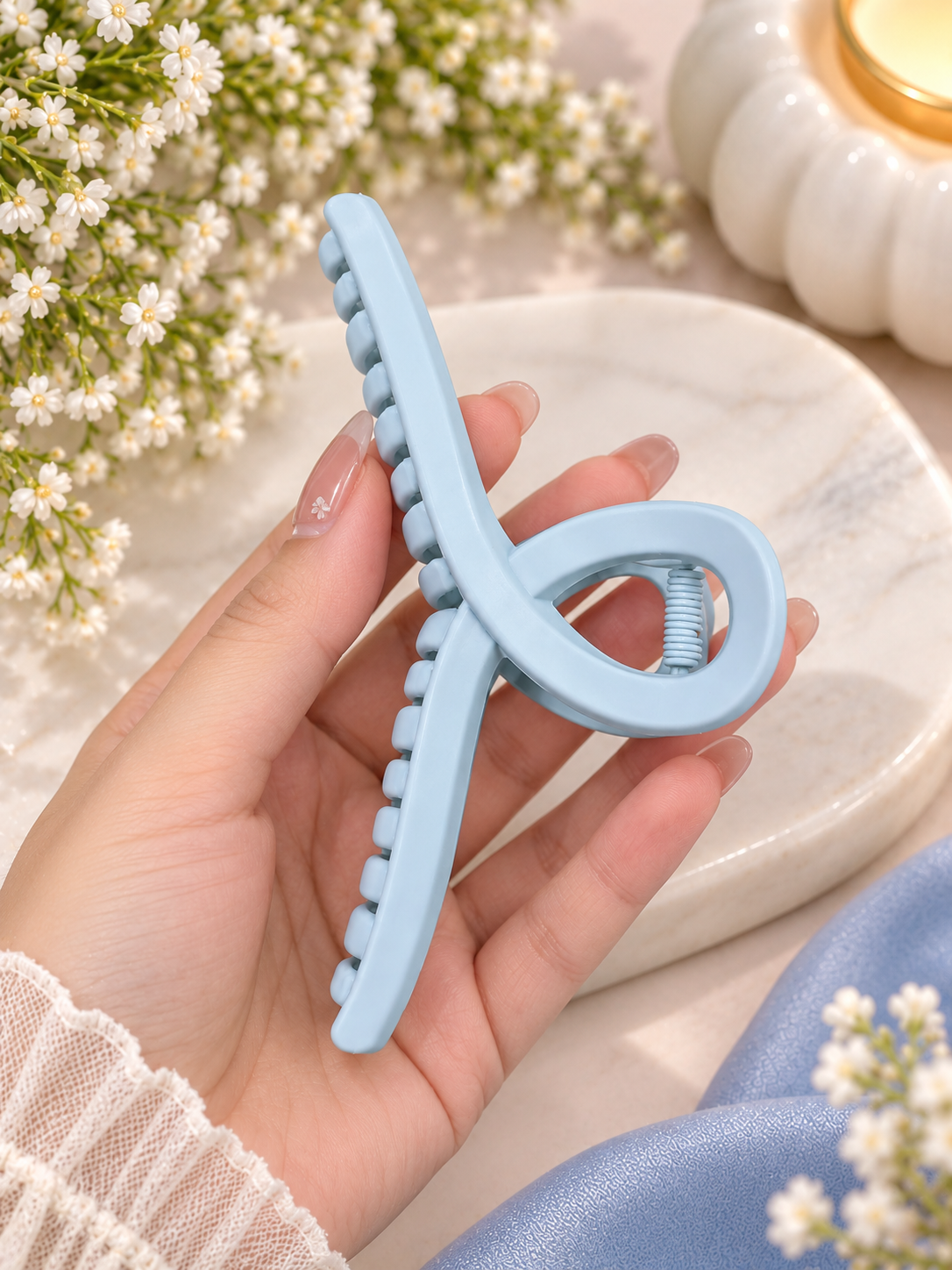 Light Blue Hair Claw Clip