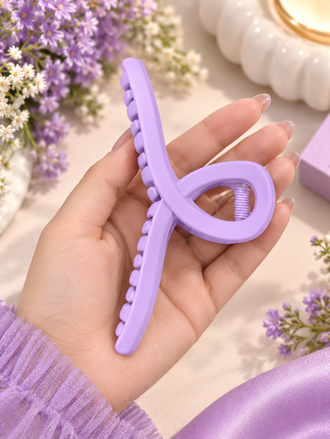 Lavender Hair Claw Clip