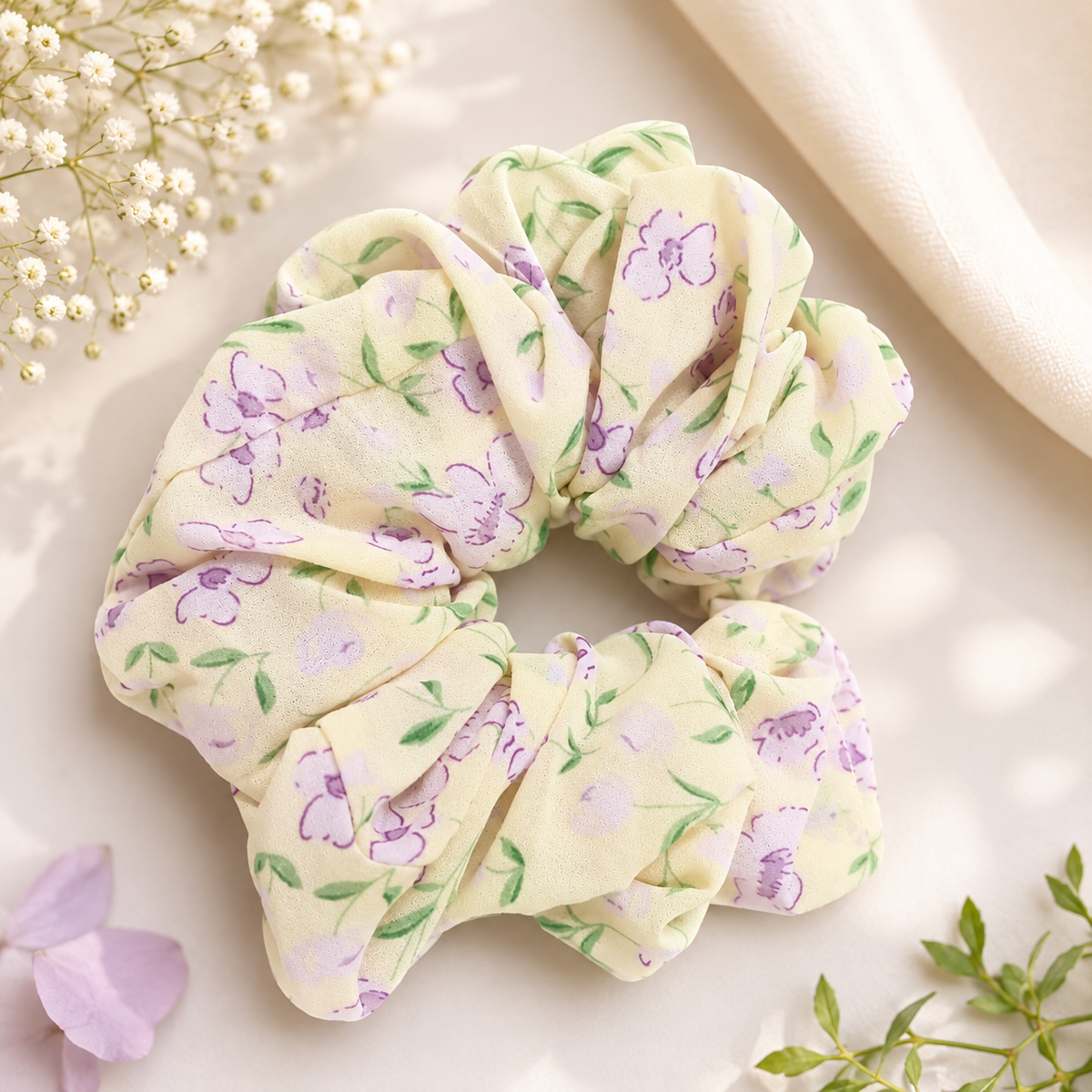 Floral Print Scrunchie Hair Tie