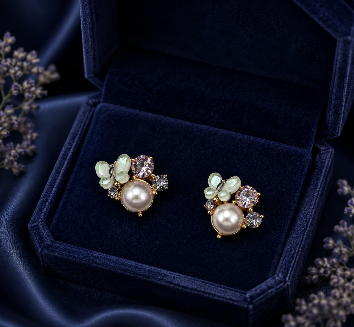 Pearl & Crystal Cluster Stud Earrings