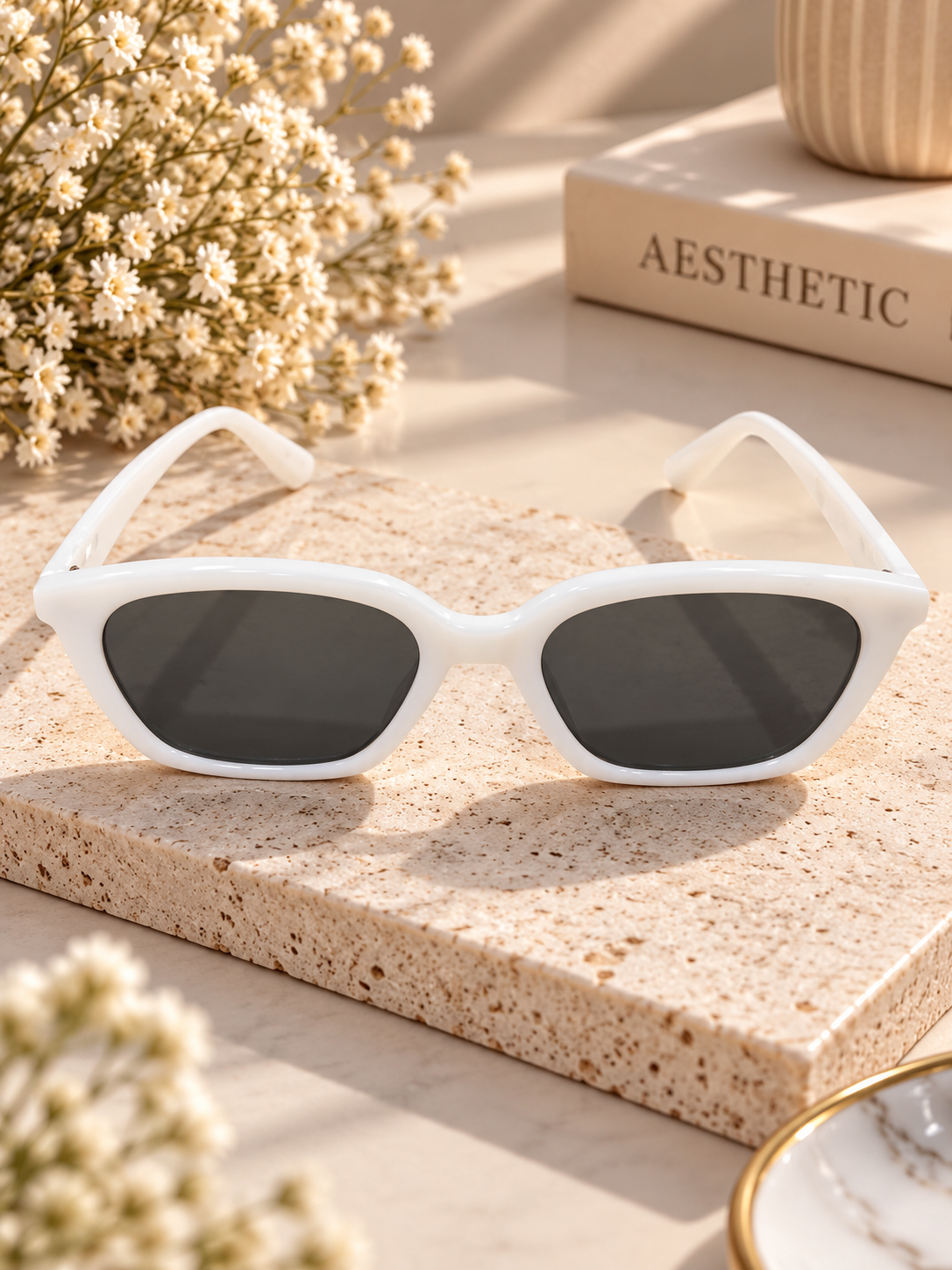 White Geometric Frame Sunglasses