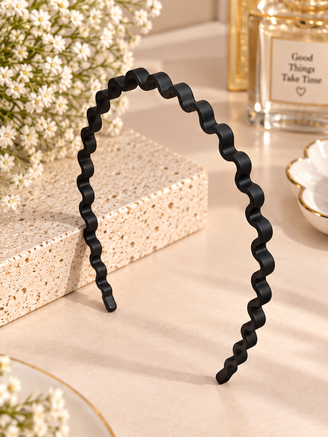 Black Wavy Hair Band