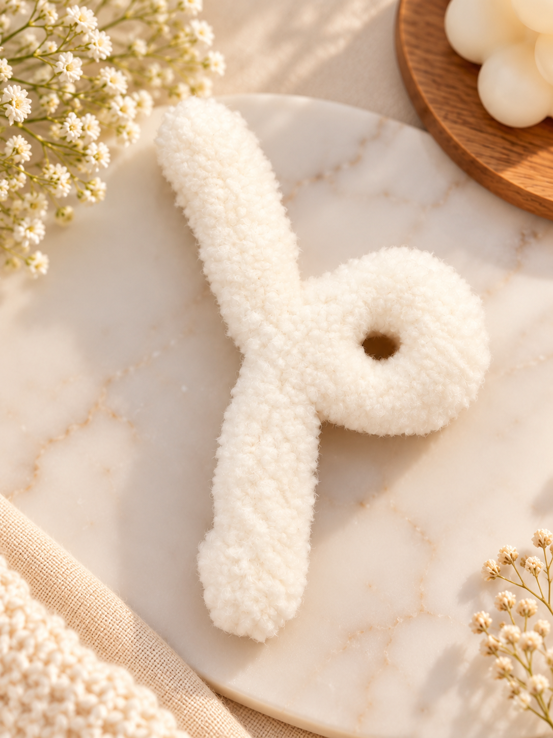 Ivory Teddy Fur Hair Clutcher