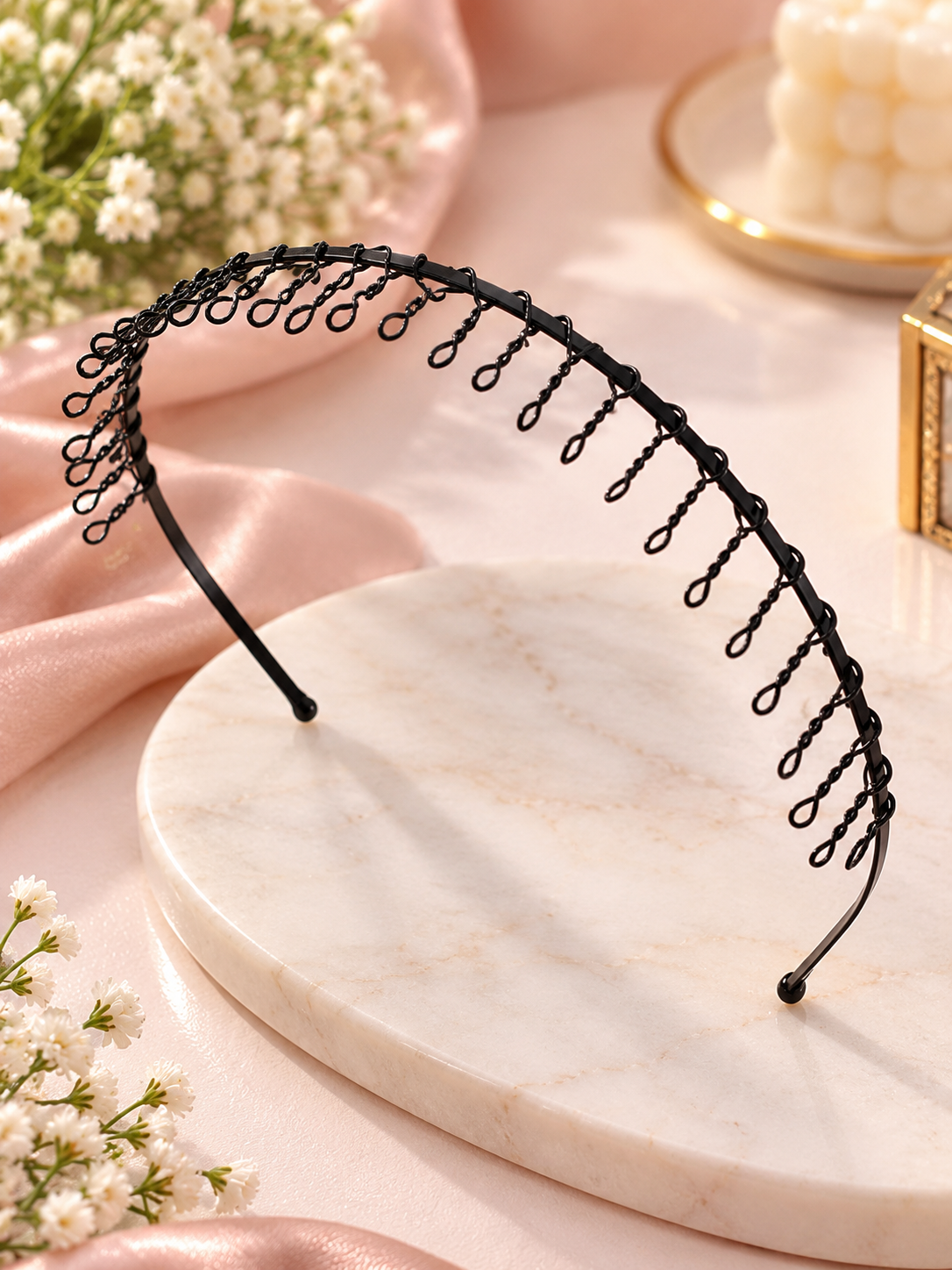 Black Metal Hair Band with Loop Design