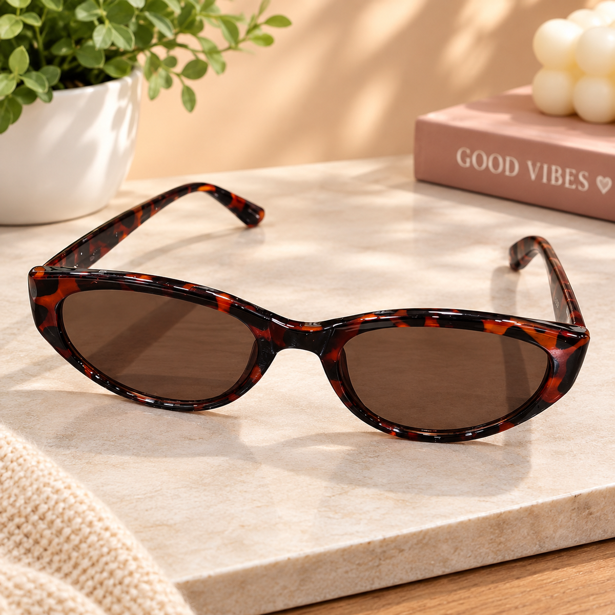 Tortoiseshell Oval Frame Sunglasses